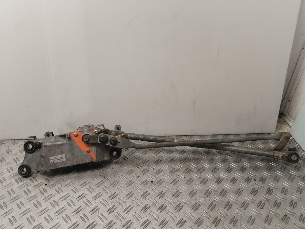 MOTOR LIMPIA DELANTERO 135227