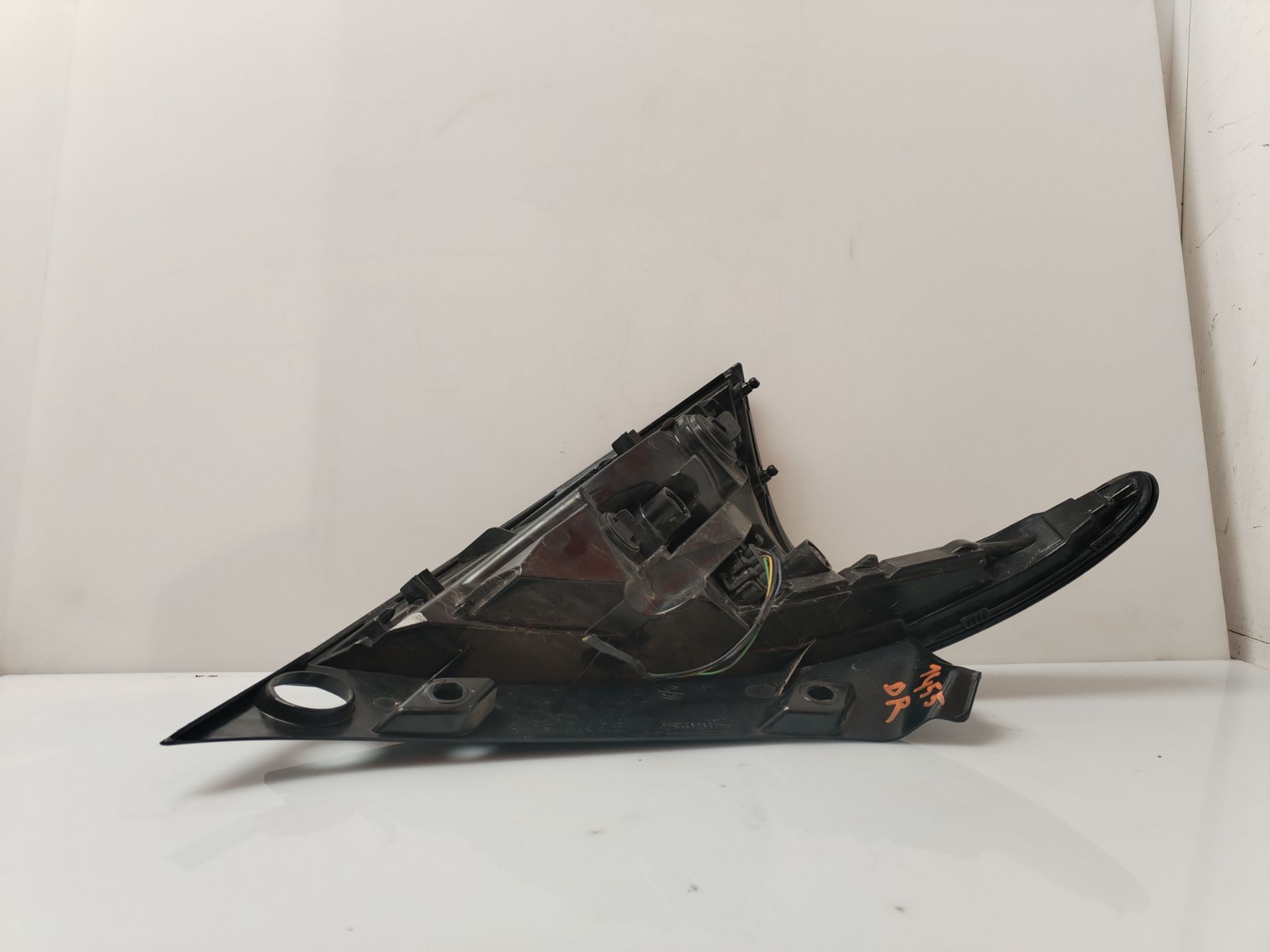 PILOTO TRASERO DERECHO 135565