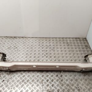 REFUERZO PARAGOLPES TRASERO 135625