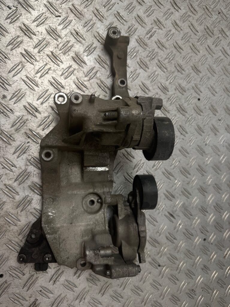 SOPORTE ALTERNADOR 134850