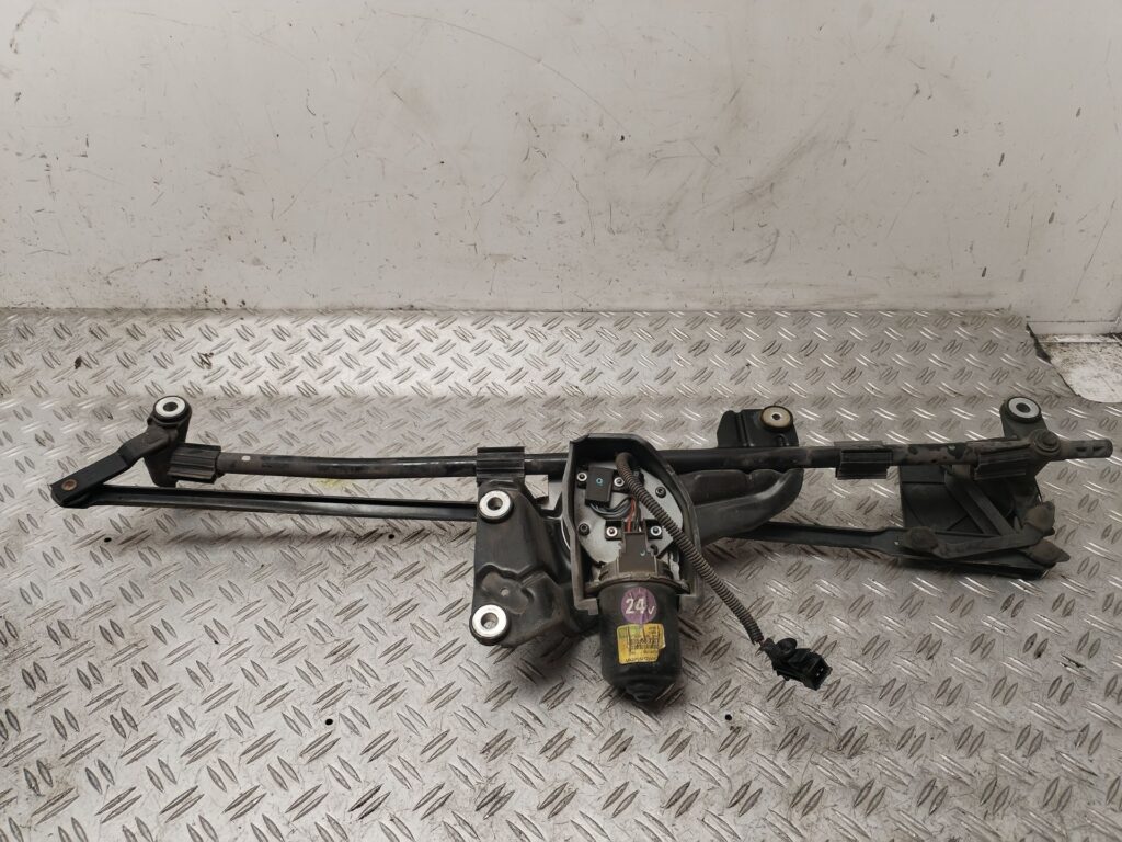 MOTOR LIMPIA DELANTERO 133833