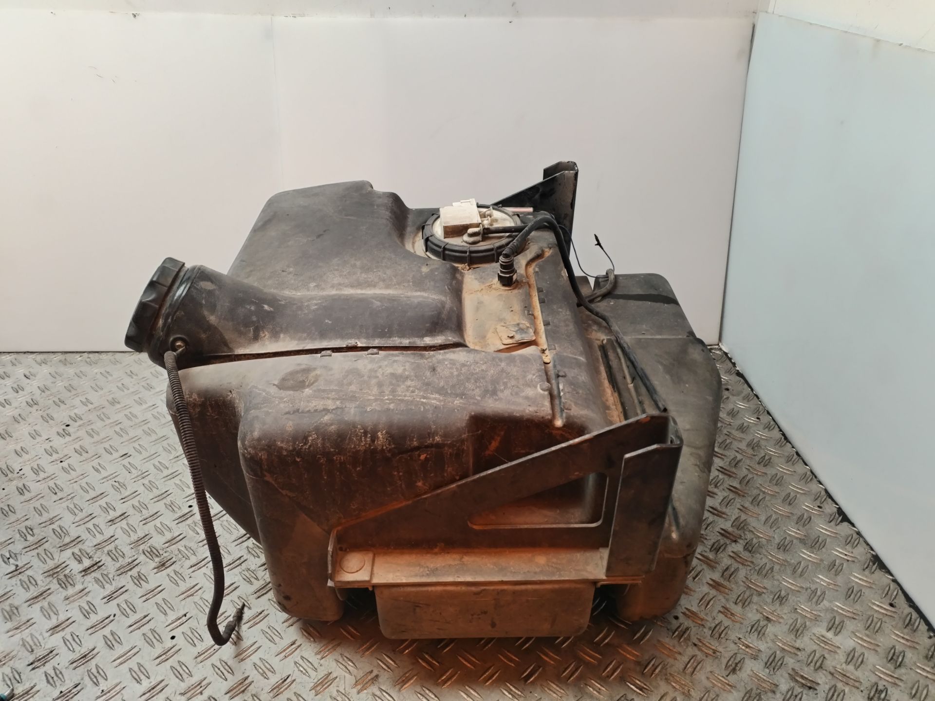 DEPOSITO COMBUSTIBLE 135506