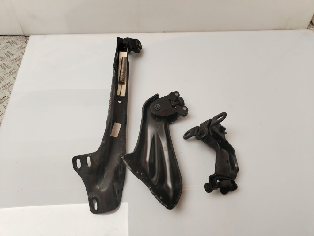 SOPORTE / GUIA PUERTA CORREDERA 135372