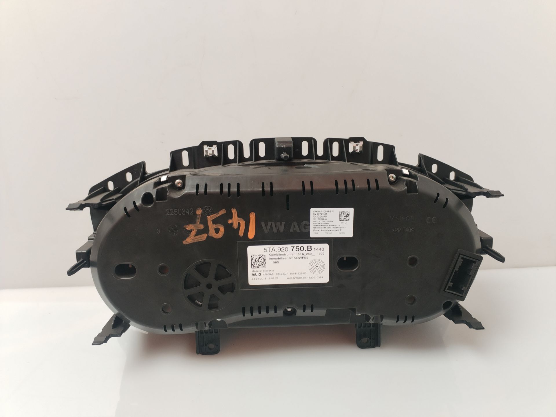 CUADRO INSTRUMENTOS 135548