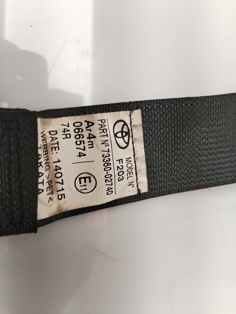 CINTURON SEGURIDAD TRASERO DERECHO 135046