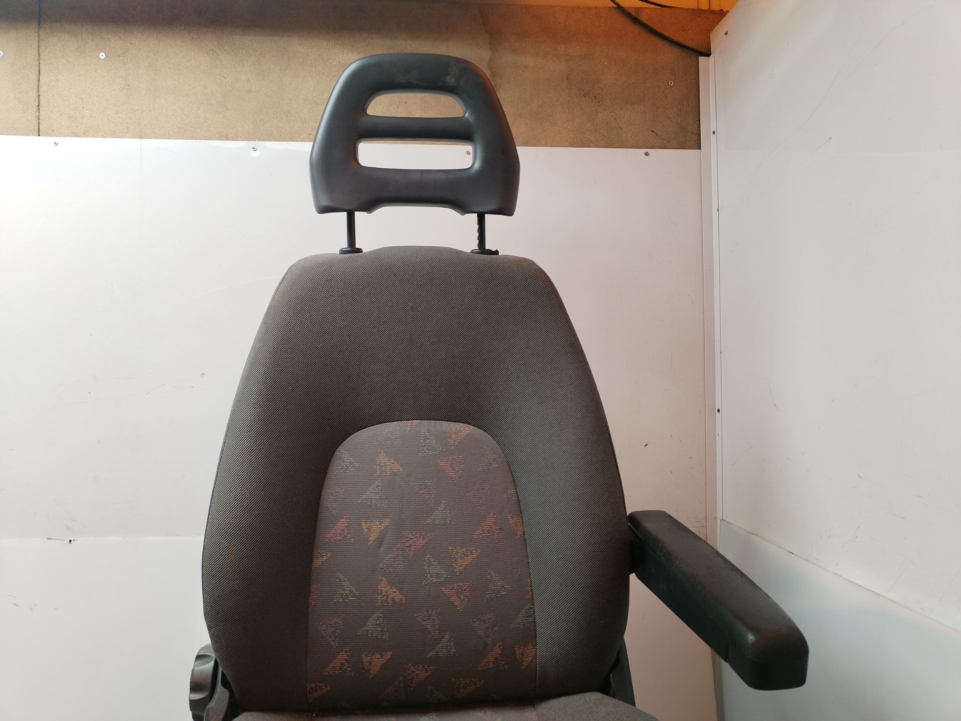 ASIENTO DELANTERO DERECHO 135278