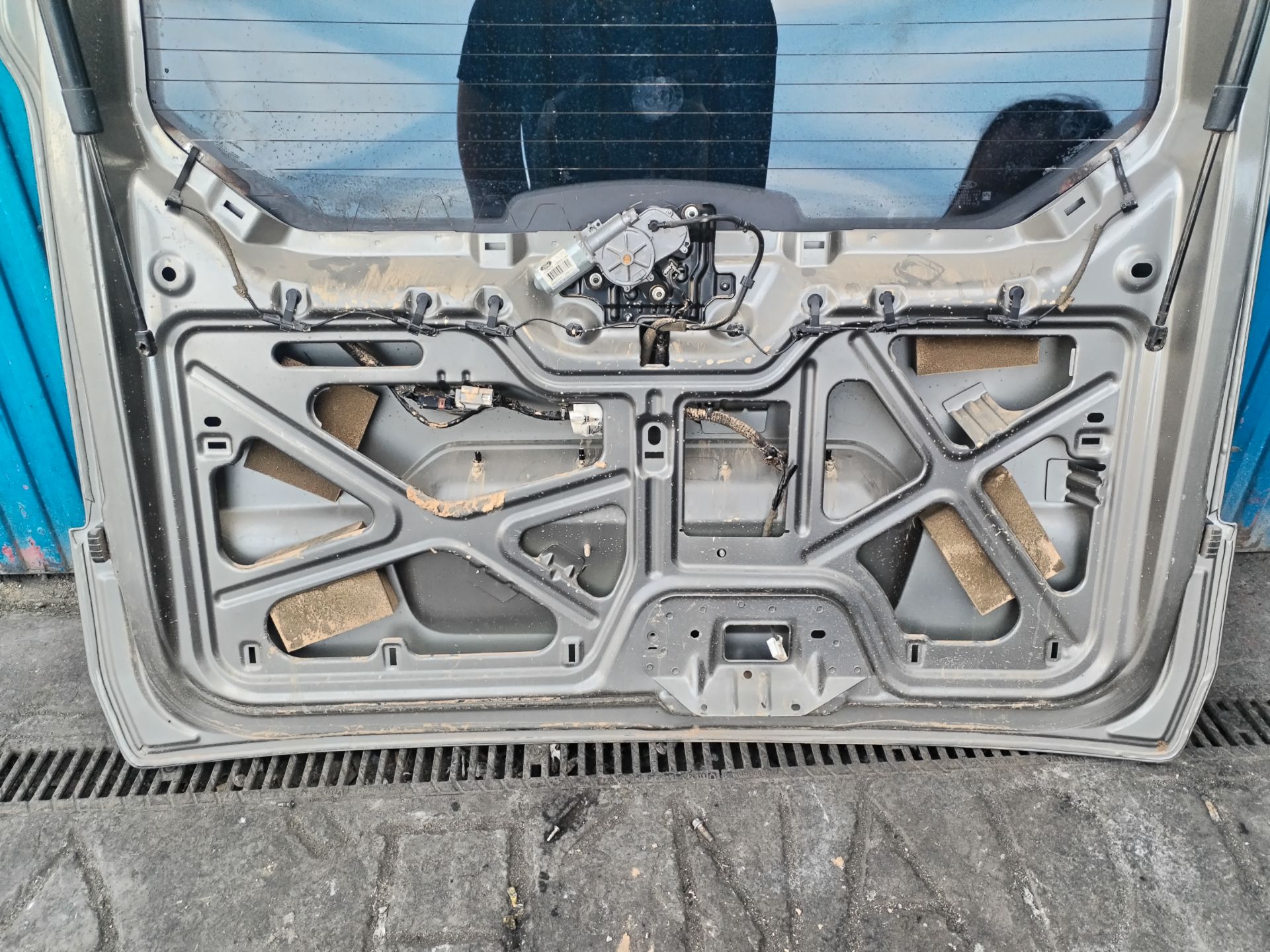 PORTON TRASERO 134948