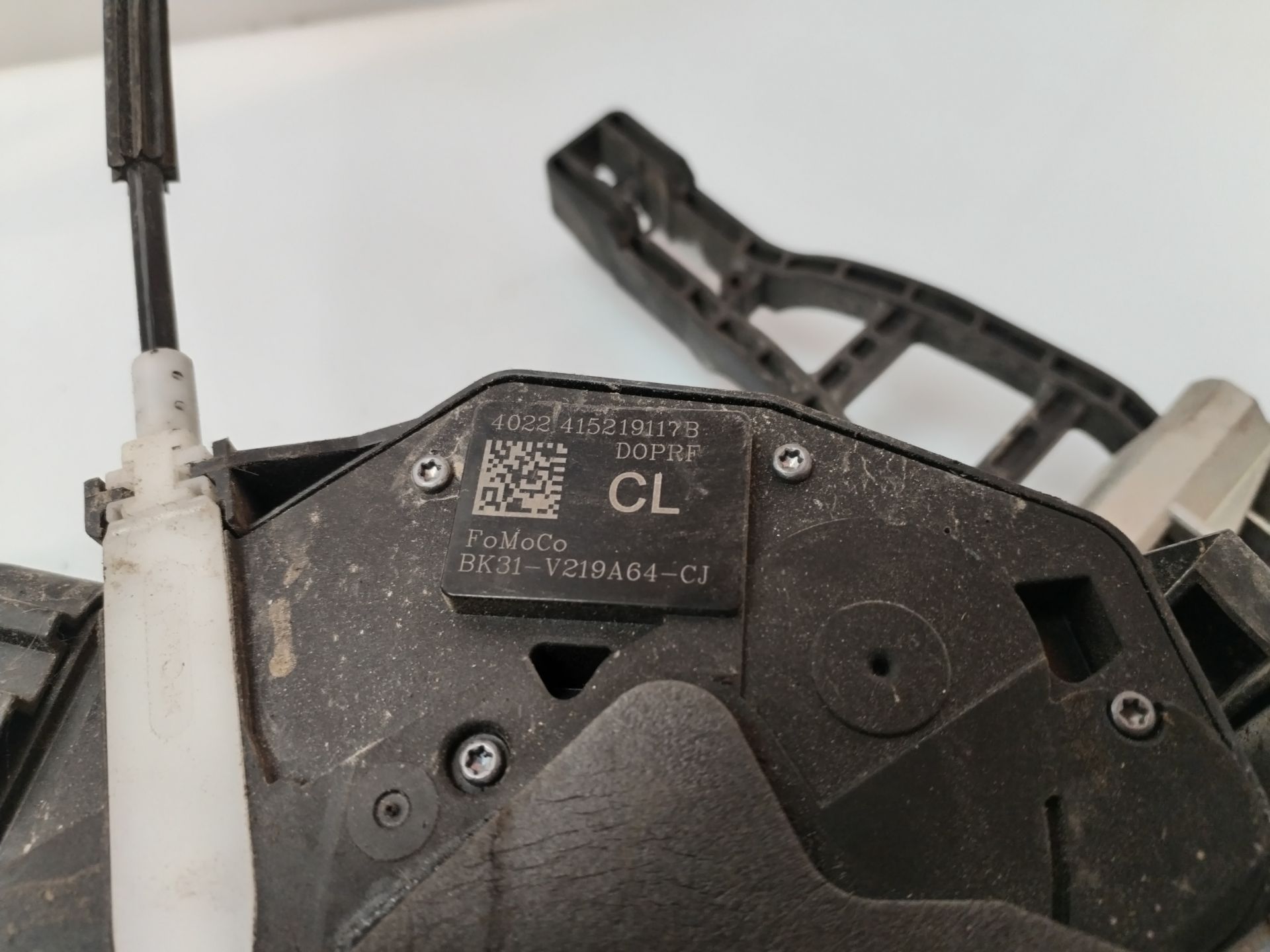 CERRADURA PUERTA DELANTERA DERECHA 135796