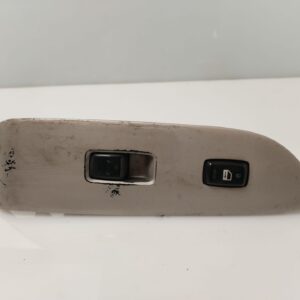 MANDO ELEVALUNAS DELANTERO DERECHO 134625