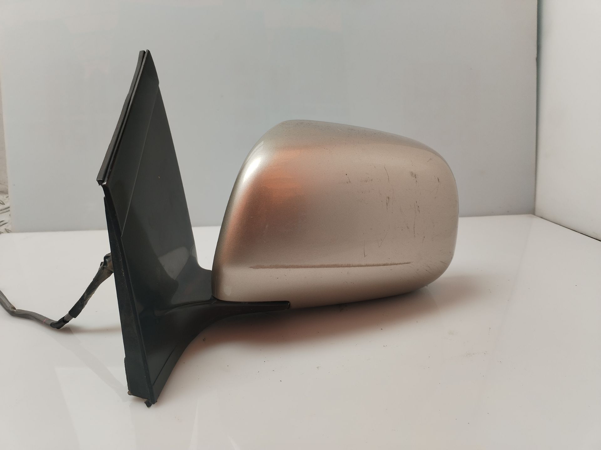 RETROVISOR IZQUIERDO 134637