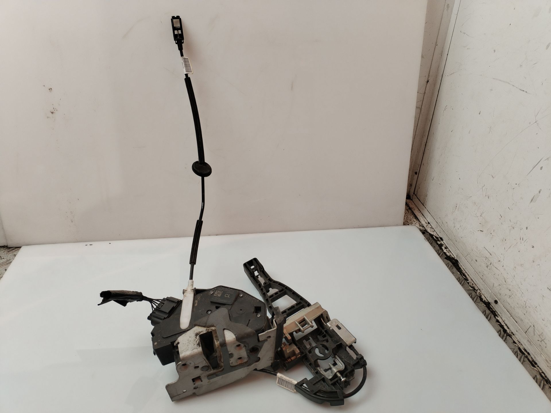 CERRADURA PUERTA DELANTERA DERECHA 135796