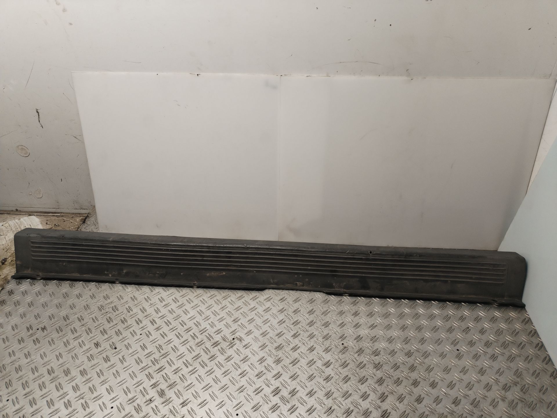 PARAGOLPES TRASERO 135199