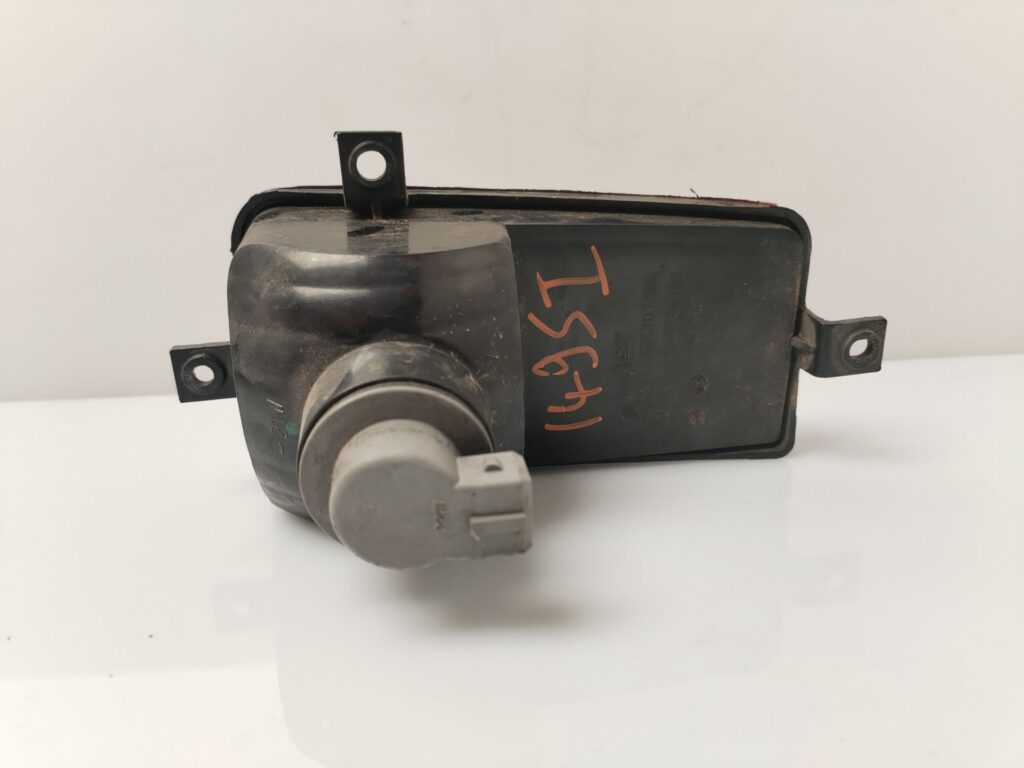 PILOTO TRASERO IZQUIERDO PARAGOLPES 135134