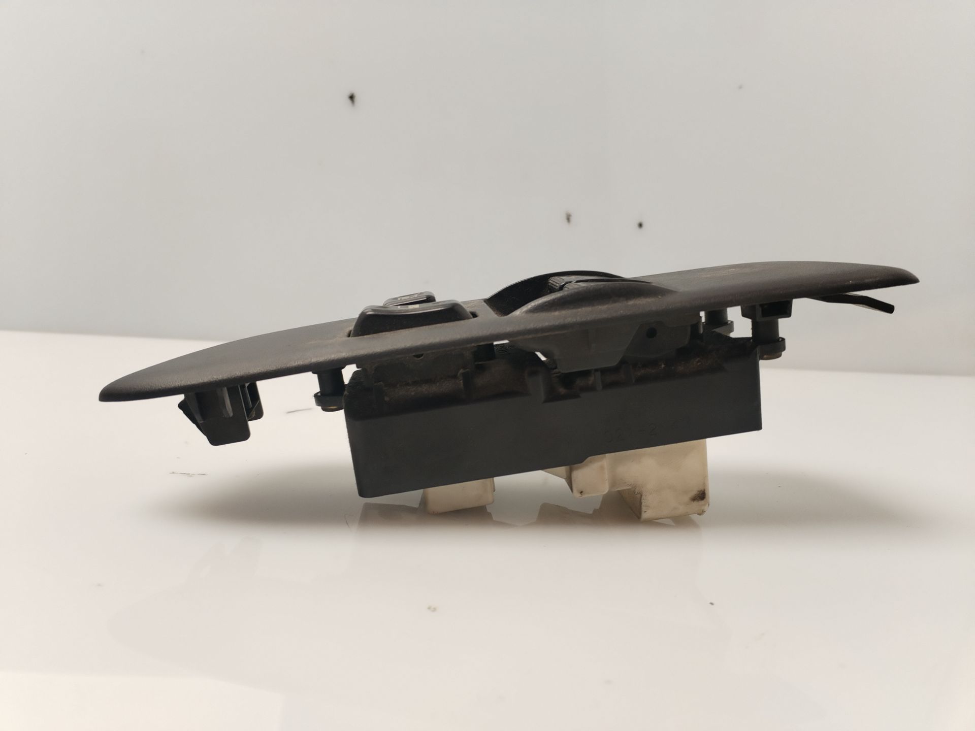 MANDO ELEVALUNAS DELANTERO IZQUIERDO 134802