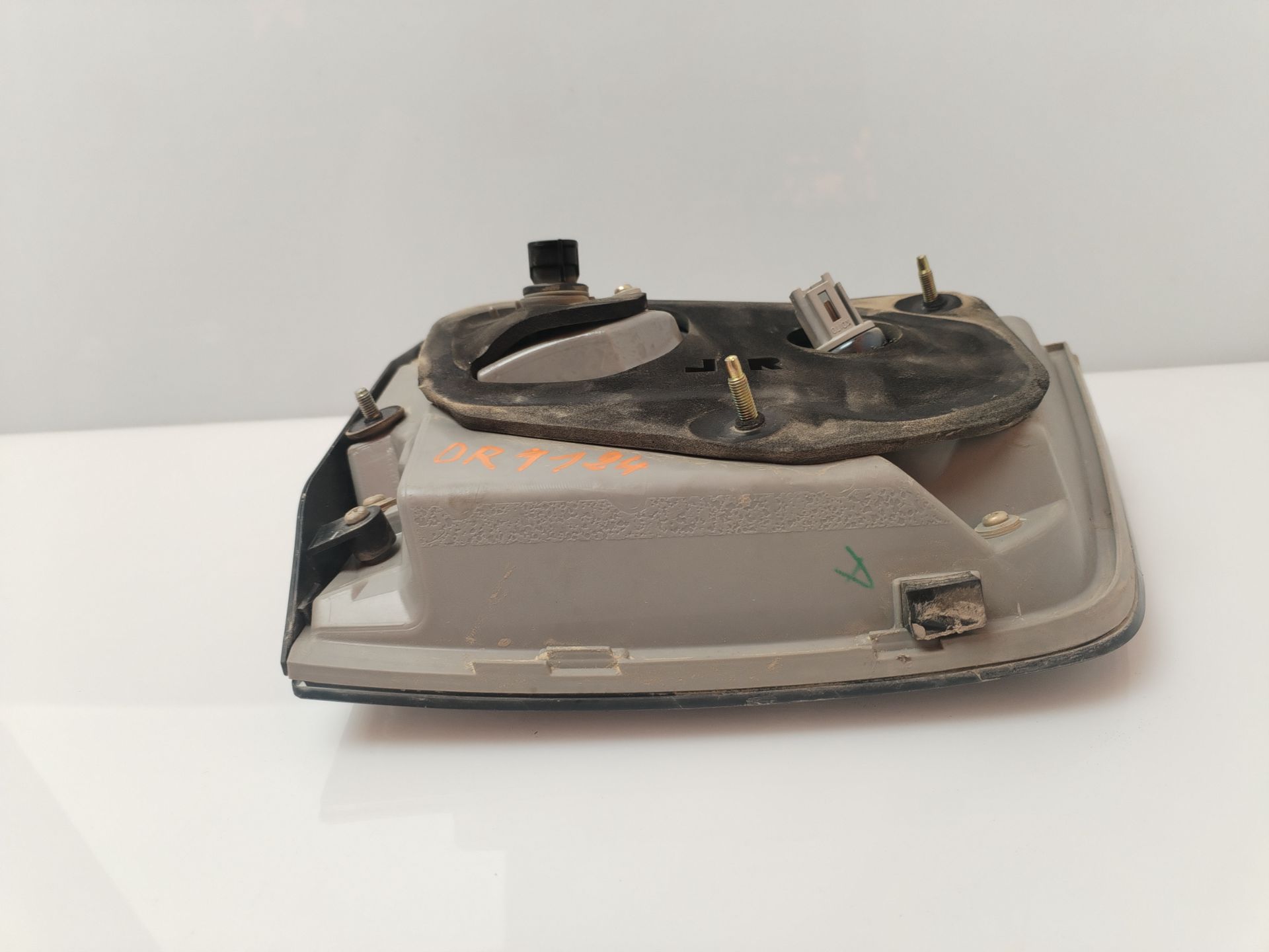 PILOTO TRASERO DERECHO INTERIOR 134649