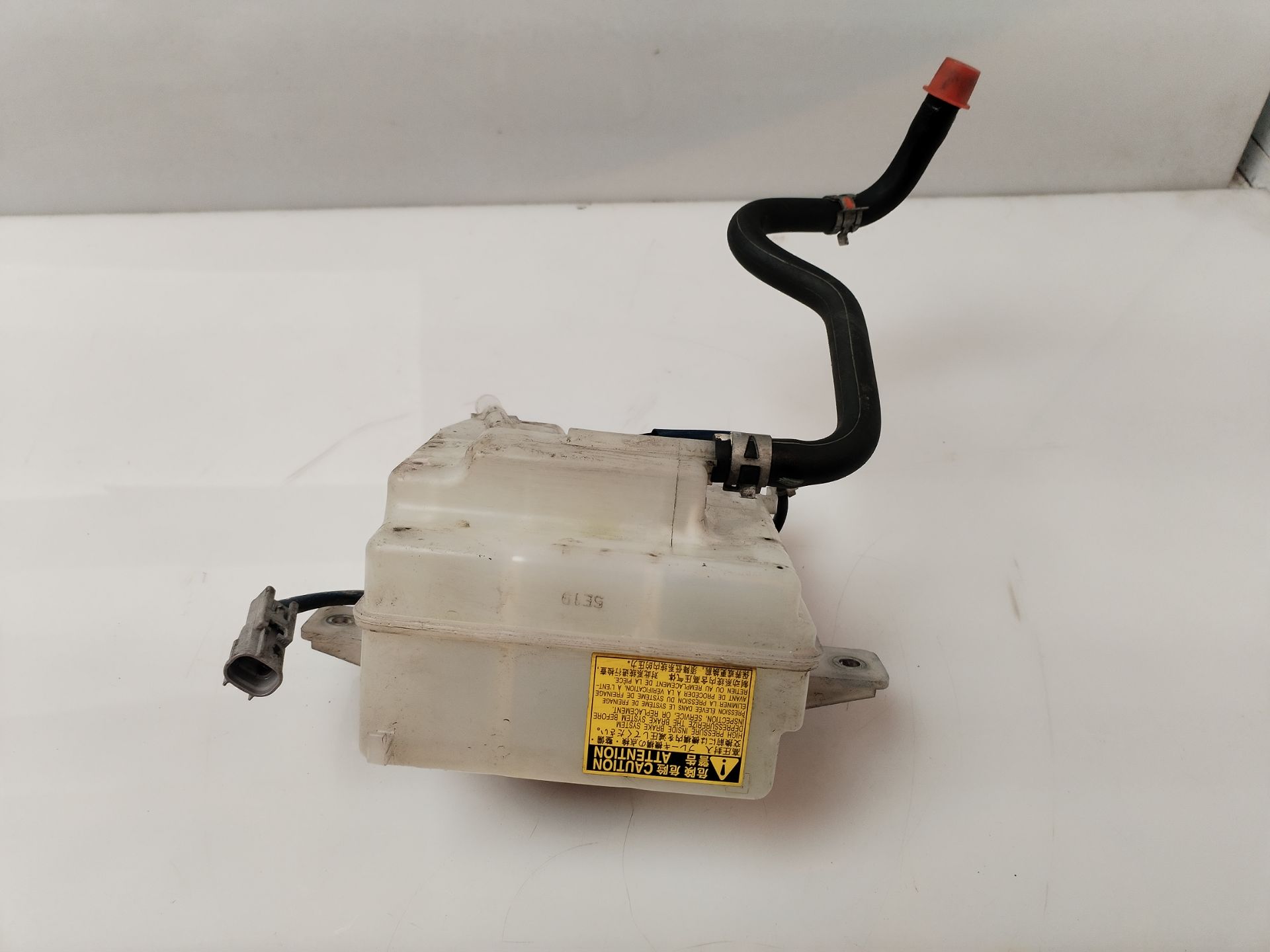 DEPOSITO LIQUIDO DE FRENOS 135049