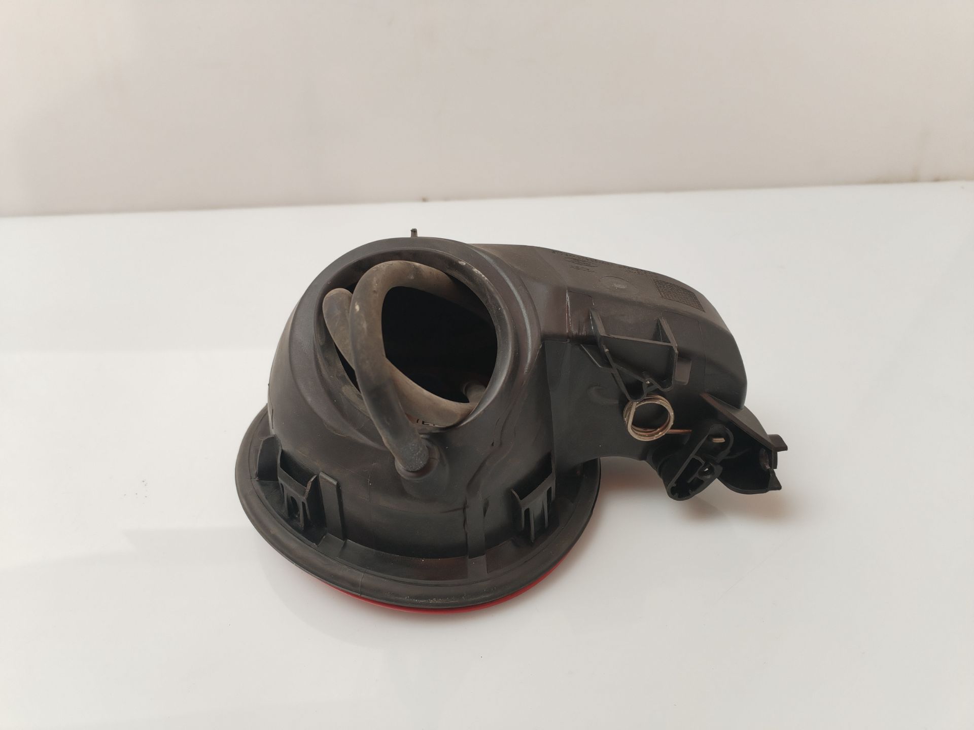 TAPA EXTERIOR COMBUSTIBLE 135367