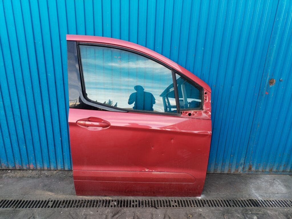 PUERTA TRASERA DERECHA 134943