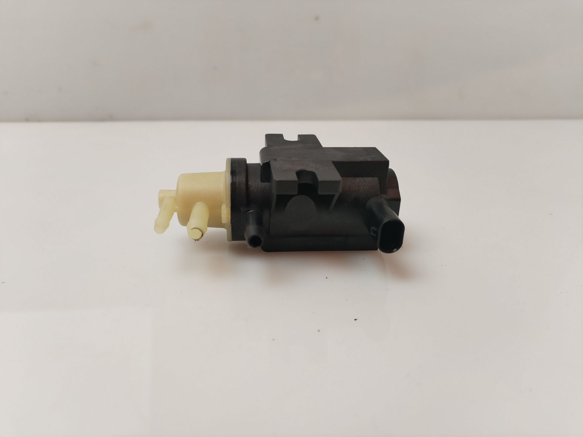 VALVULA AIRE ADICIONAL 134917