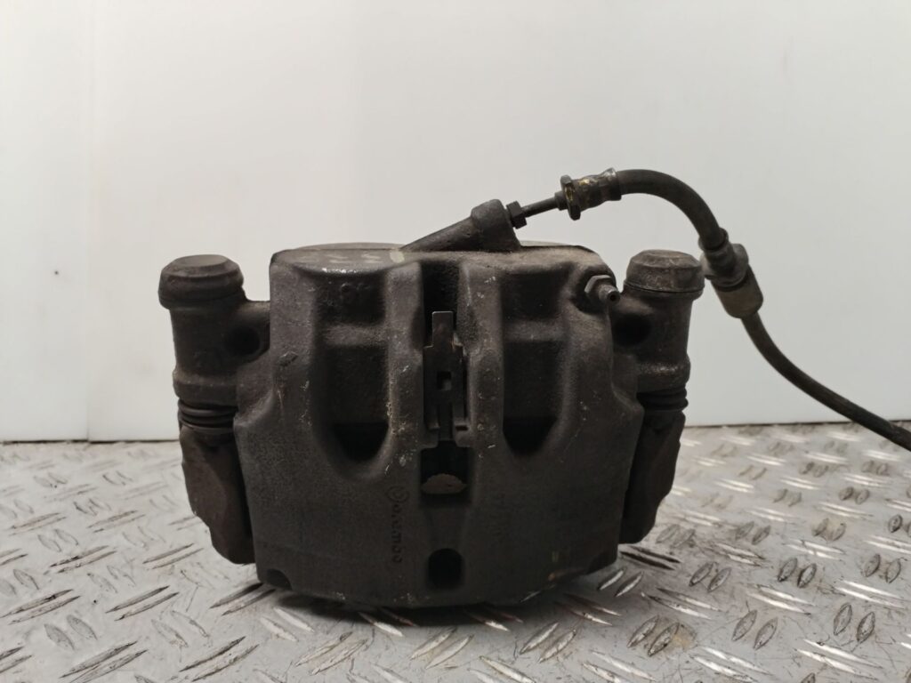 PINZA DE FRENO DELANTERA DERECHA 135488