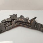 SOPORTE FARO DERECHO 135615