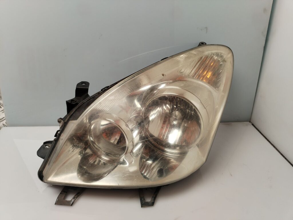 FARO IZQUIERDO 134600