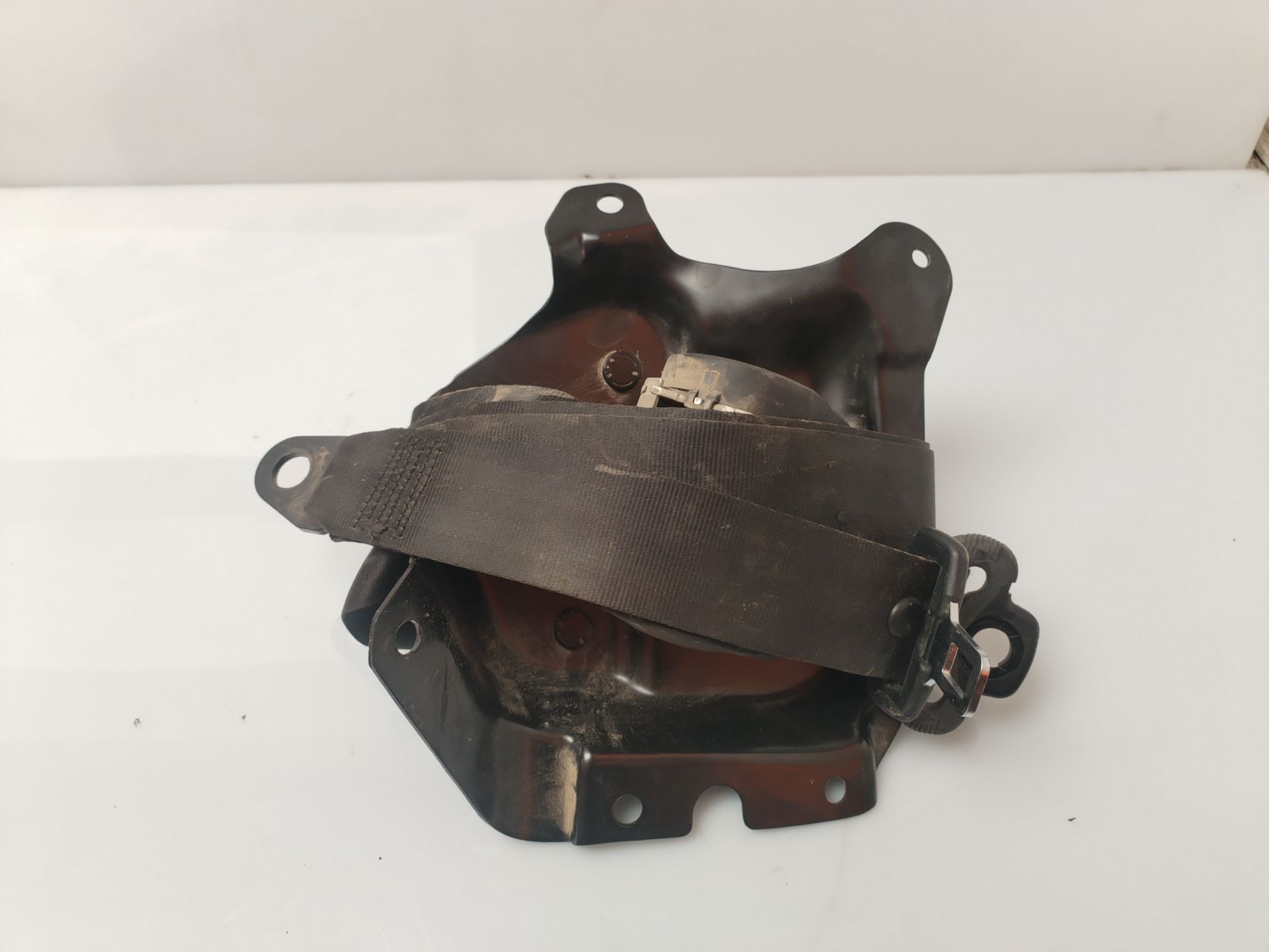 CINTURON SEGURIDAD TRASERO DERECHO 135453