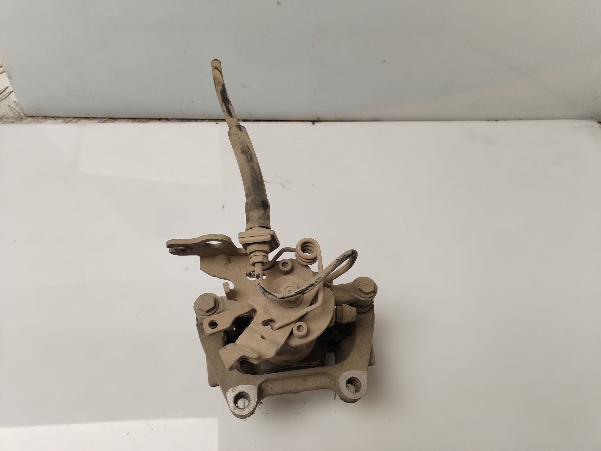 PINZA DE FRENO TRASERA DERECHA 134969