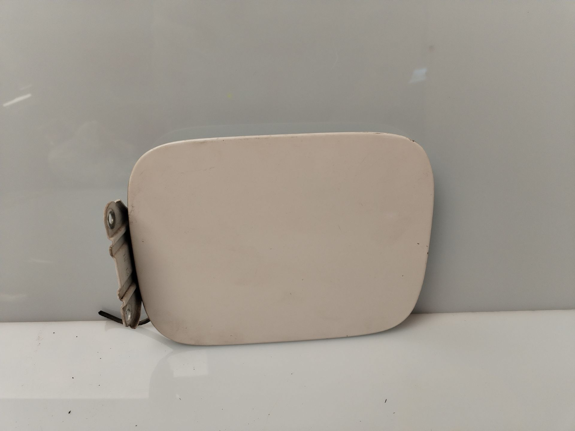 TAPA EXTERIOR COMBUSTIBLE 133602