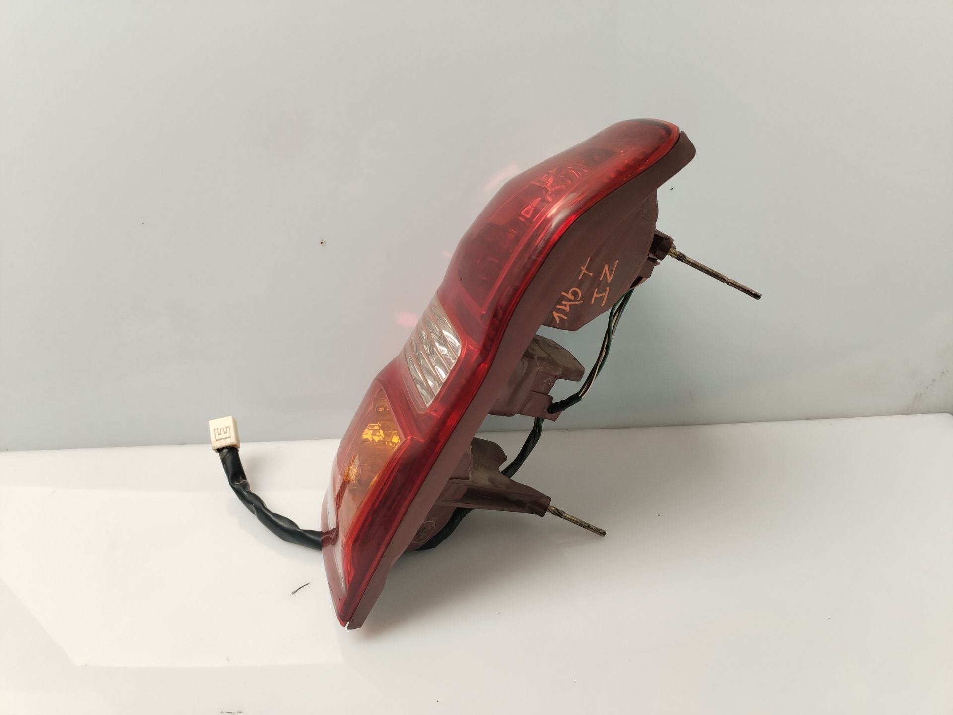 PILOTO TRASERO IZQUIERDO 134800