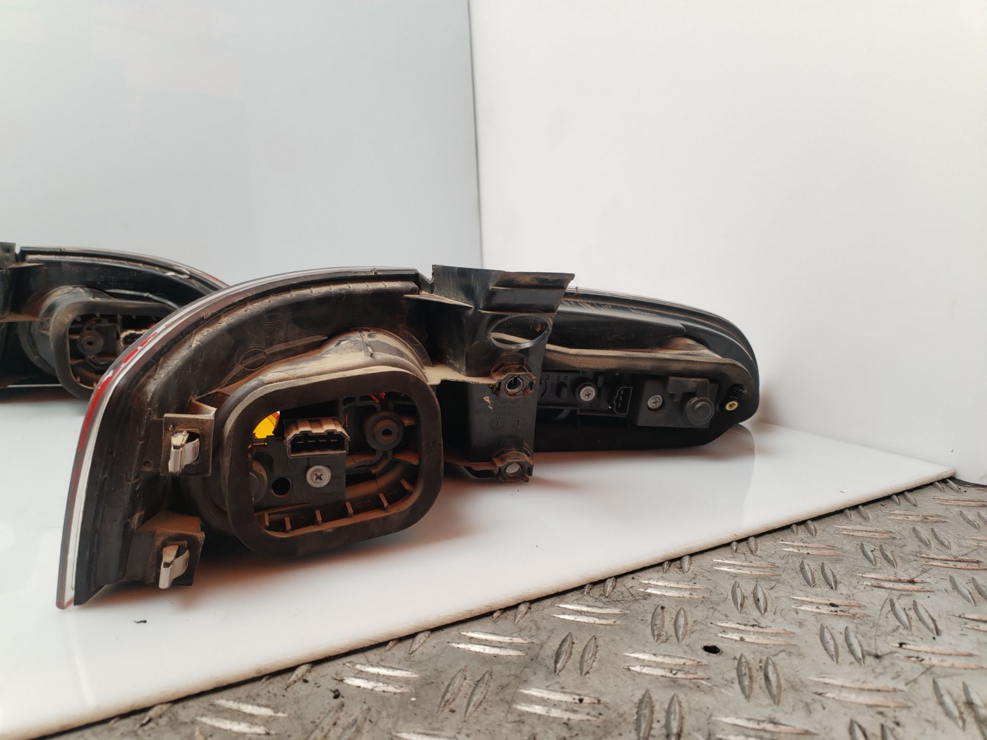 PILOTO TRASERO 134505