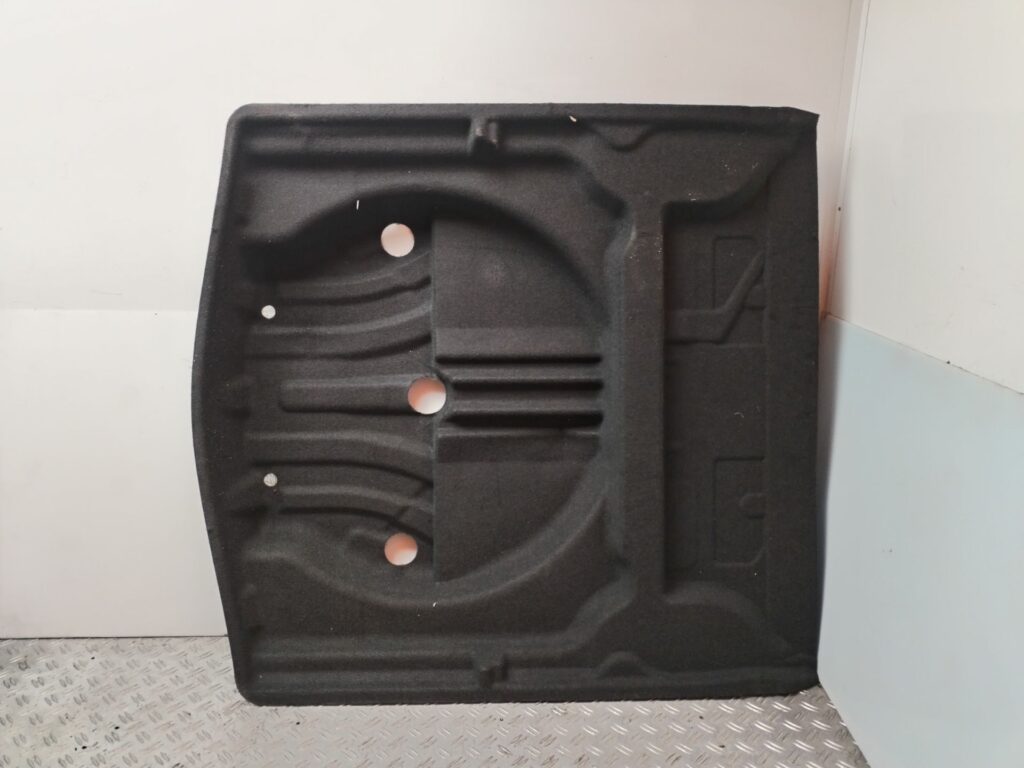 BANDEJA TRASERA 135732