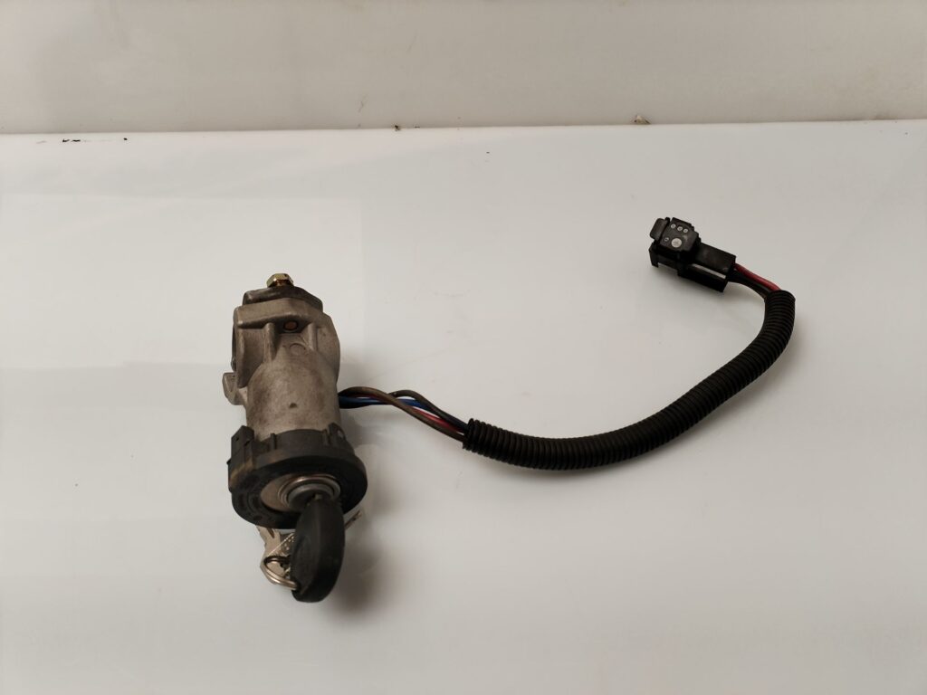 CONMUTADOR DE ARRANQUE 135706