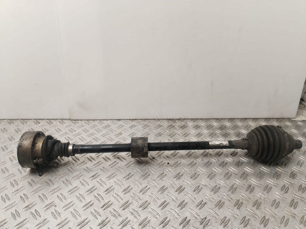 TRANSMISION DELANTERA DERECHA 135218