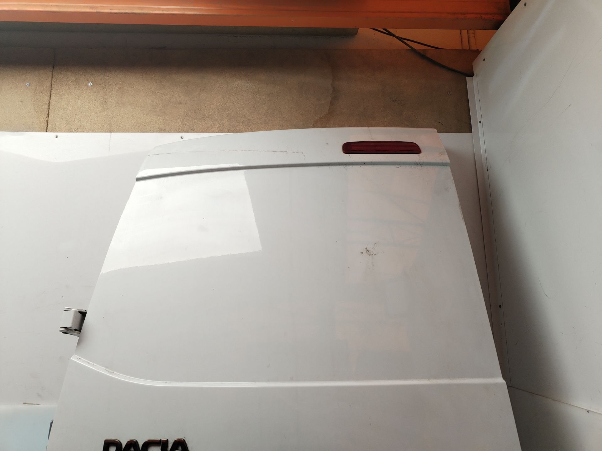 PUERTA TRASERA IZQUIERDA 136295