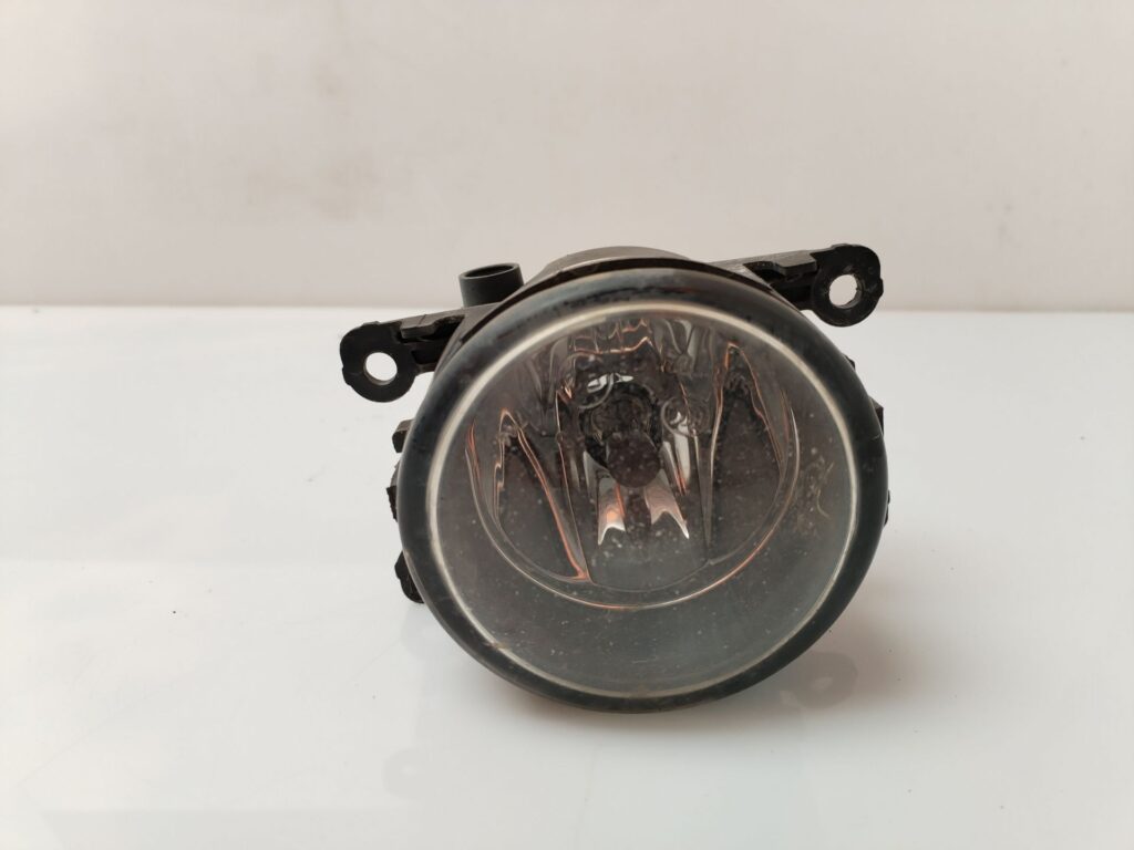 FARO ANTINIEBLA IZQUIERDO 135916