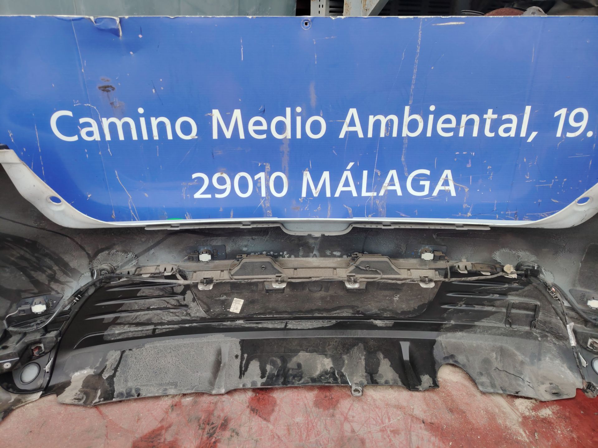 PARAGOLPES TRASERO 136368