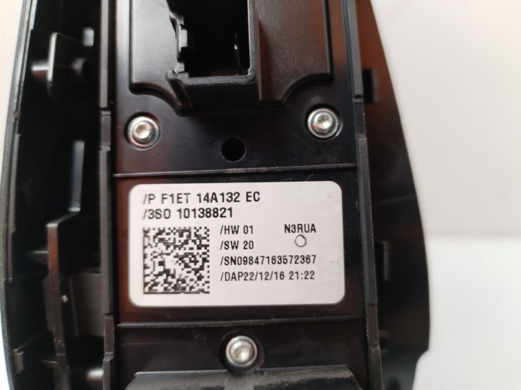 MANDO ELEVALUNAS DELANTERO IZQUIERDO 135892