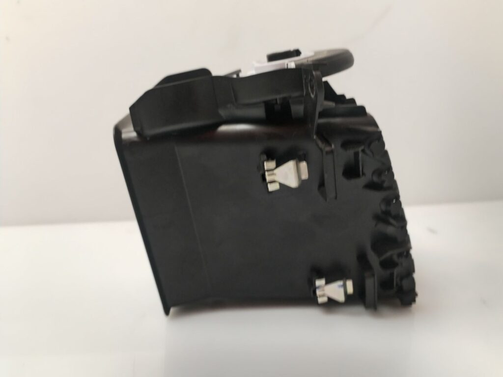 REJILLA AIREADORA 136138