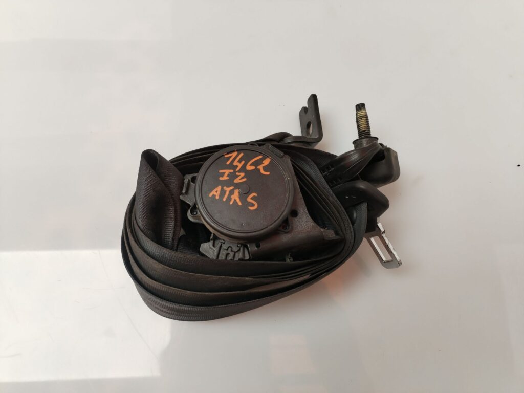 CINTURON SEGURIDAD TRASERO IZQUIERDO 135875