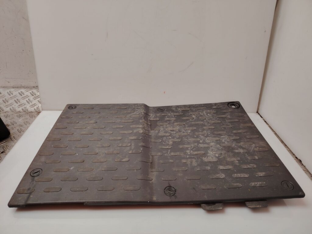 SOPORTE BATERIA 136456