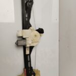 ELEVALUNAS TRASERO DERECHO 136230