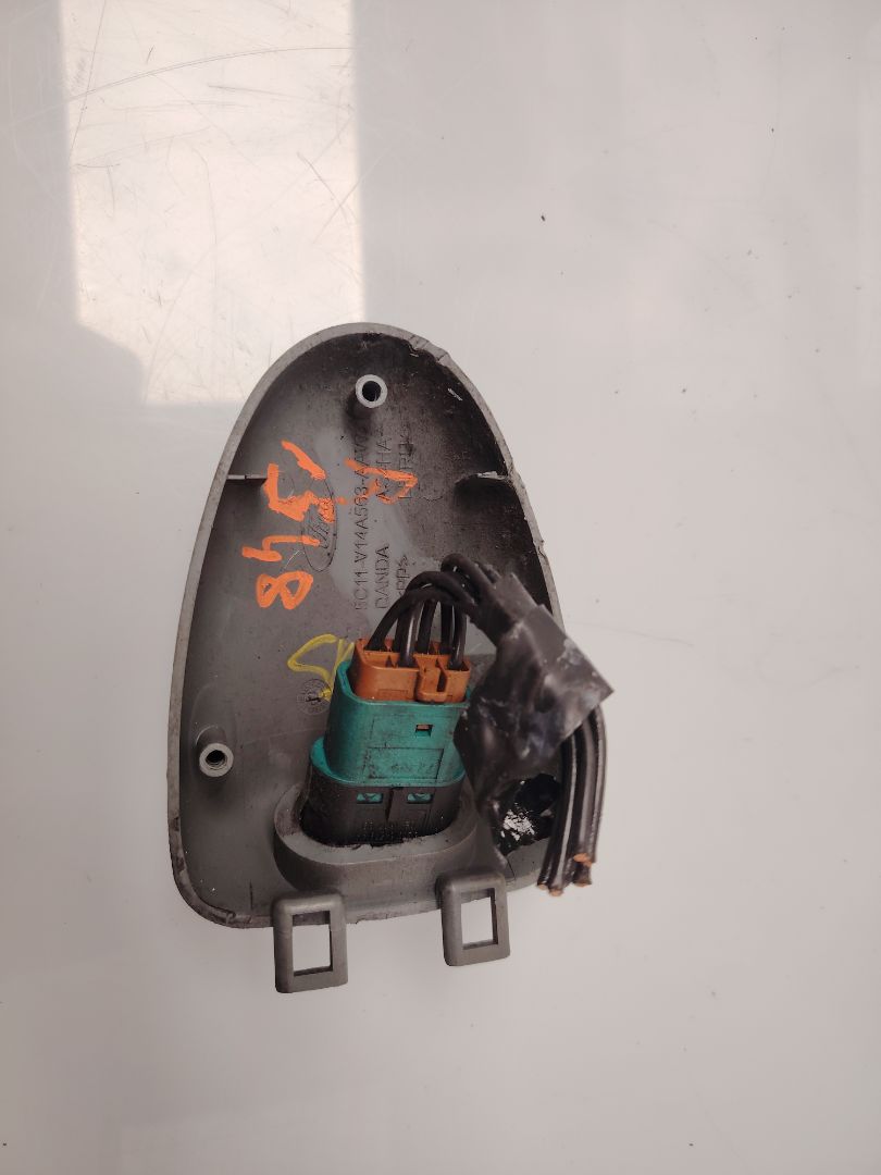 MANDO ELEVALUNAS DELANTERO DERECHO 136324