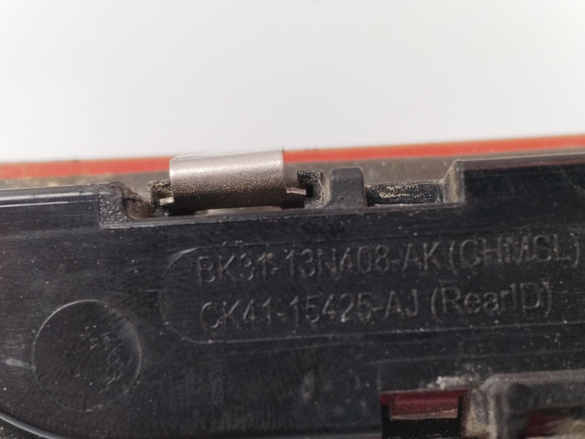 LUZ CENTRAL DE FRENO 136115