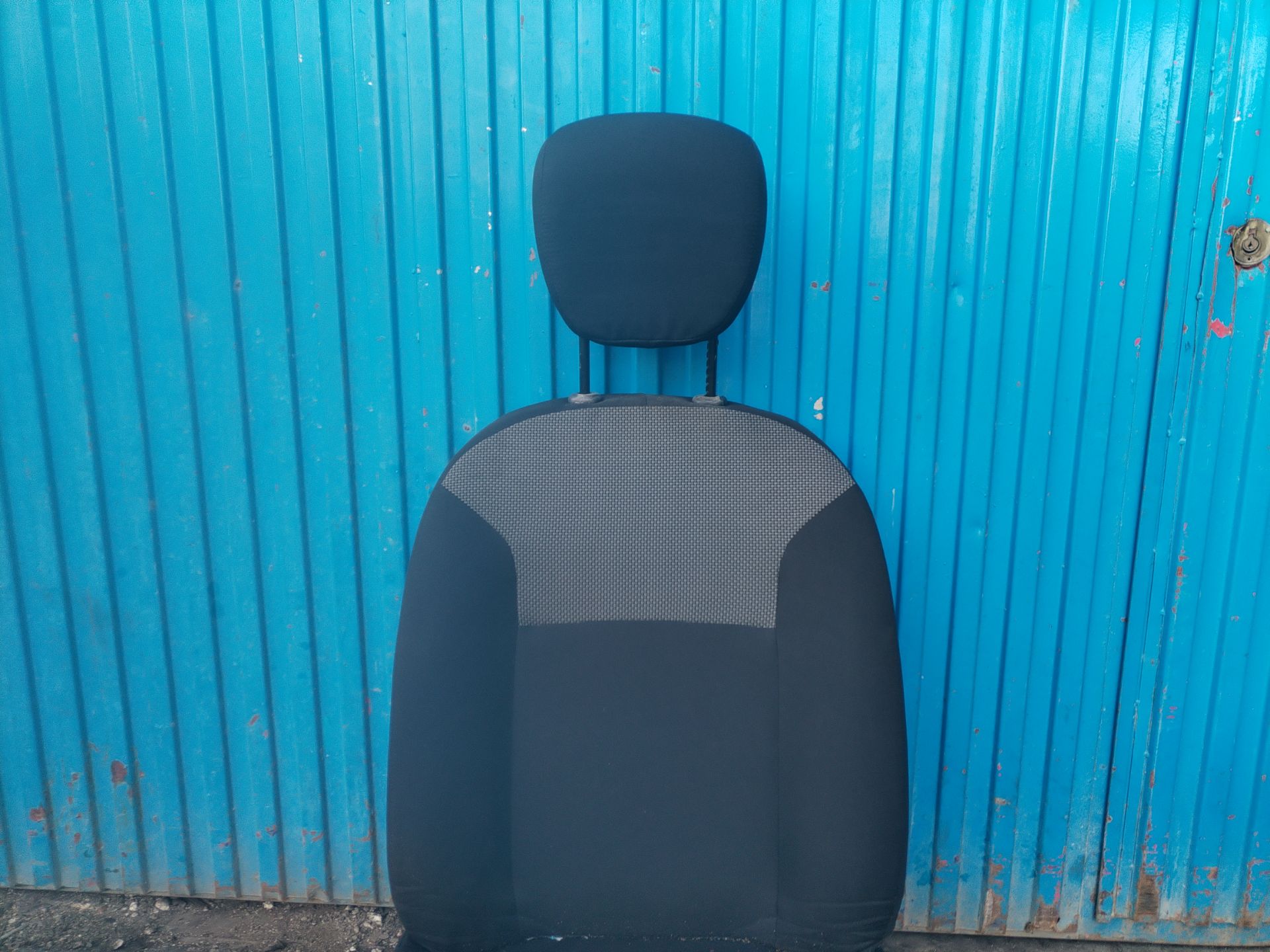 ASIENTO DELANTERO IZQUIERDO 136416