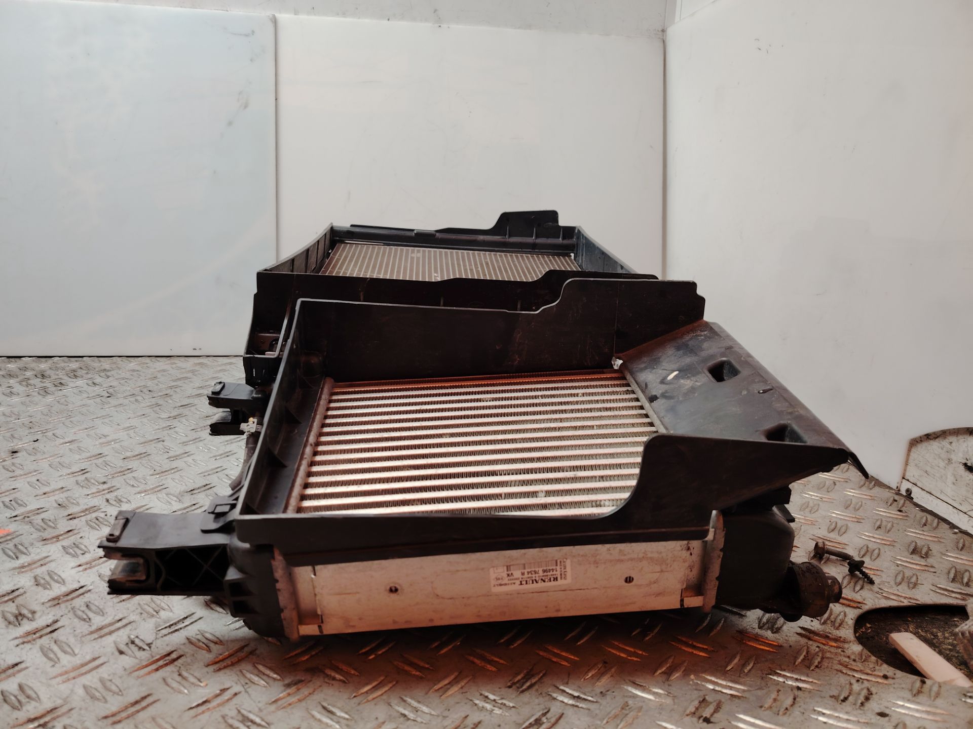 PANEL FRONTAL 136516