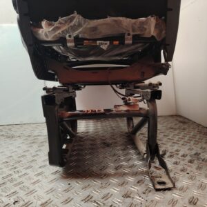 ASIENTO DELANTERO IZQUIERDO 136338