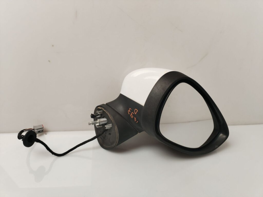 RETROVISOR DERECHO 136070