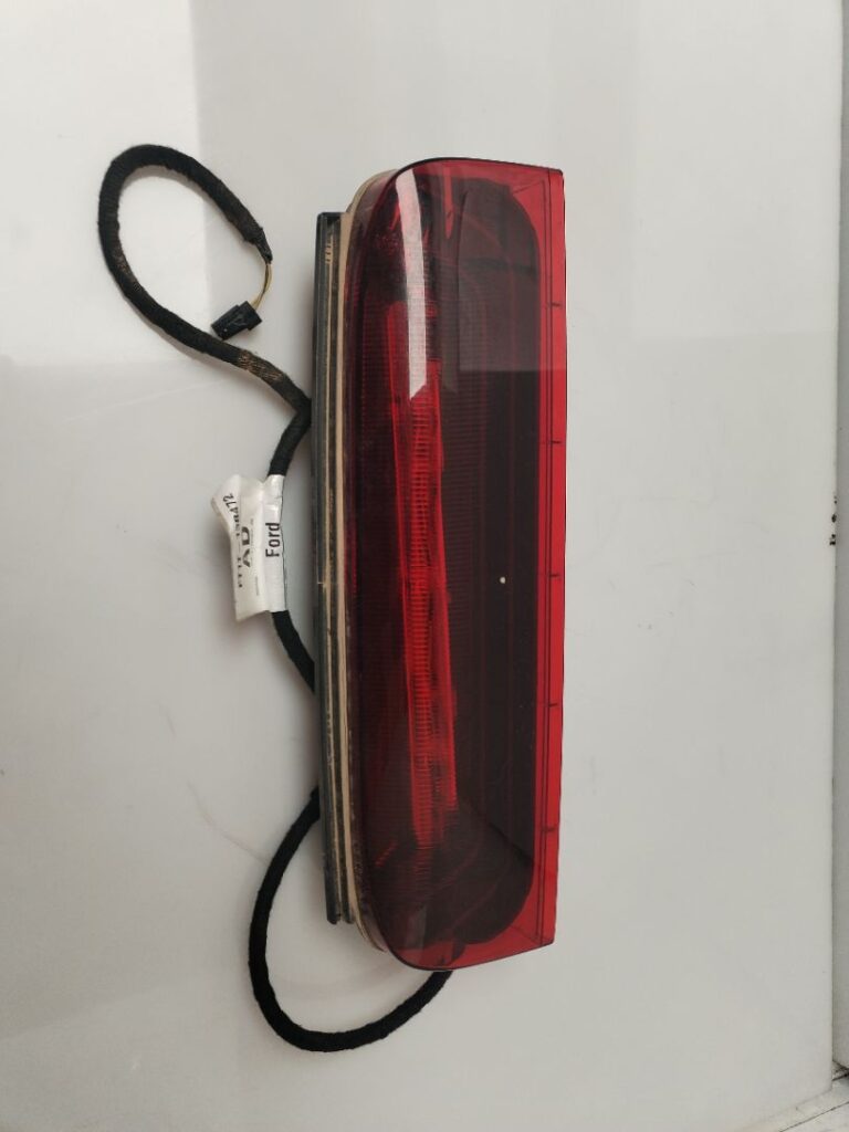 PILOTO TRASERO IZQUIERDO 135074