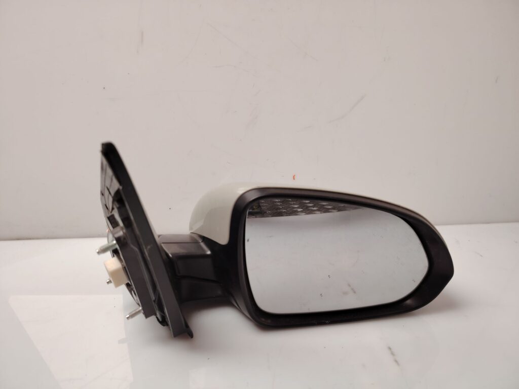 RETROVISOR DERECHO 136408